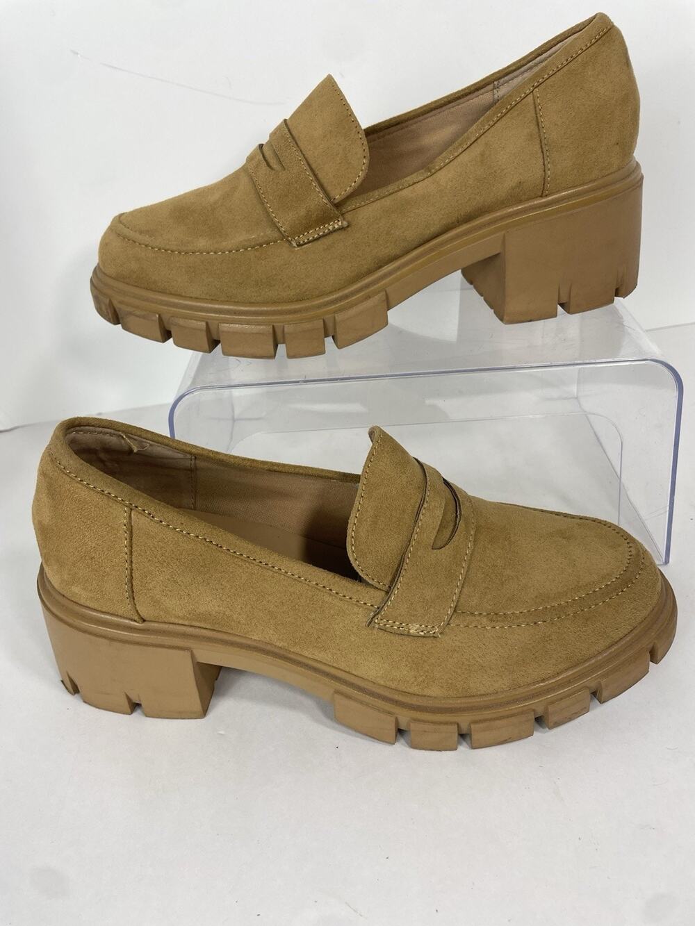 Adam Tucker Platform Penny Loafers Womens 9 Tan Heeled Vegan Suede Chunky Lug